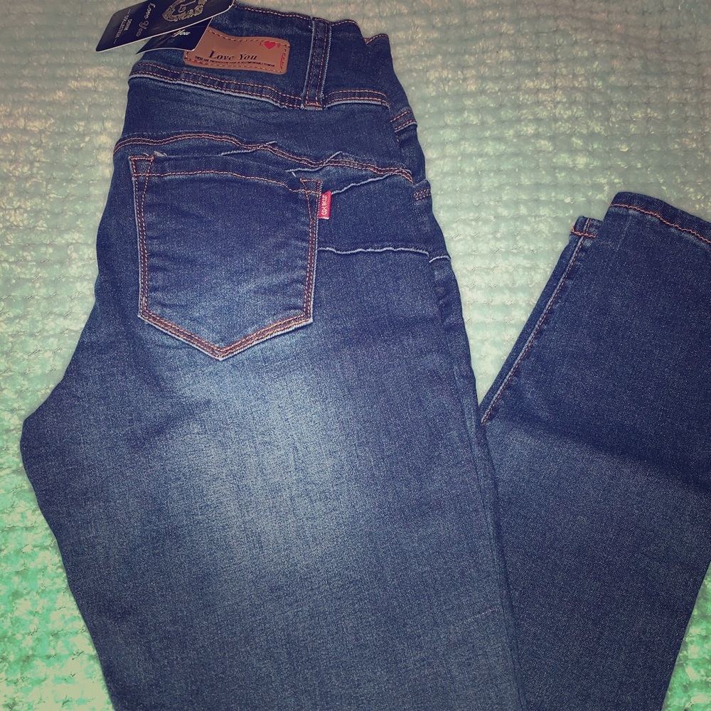 Colombian fit skinny jeans